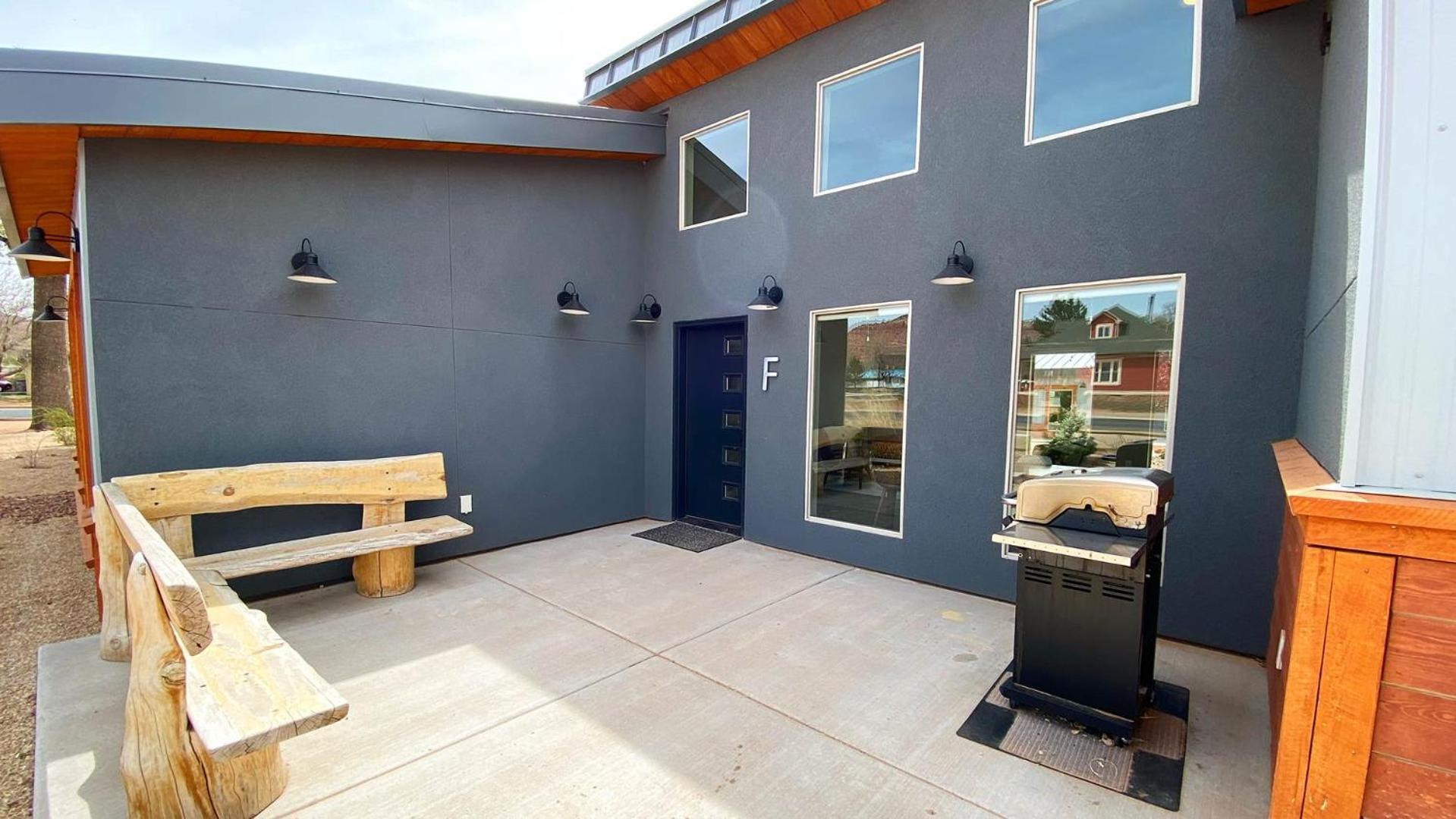 Timber & Tin F 2Bed 2Bath W Pool & Rooftop Deck คาแนบ ภายนอก รูปภาพ